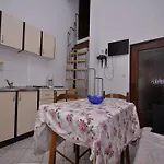 Mira 645 Apartment