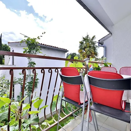Mira 645 Apartmán